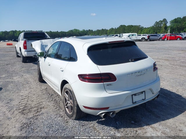 Porsche MACAN S 2015 WP1AB2A53FLB61453 Image 3