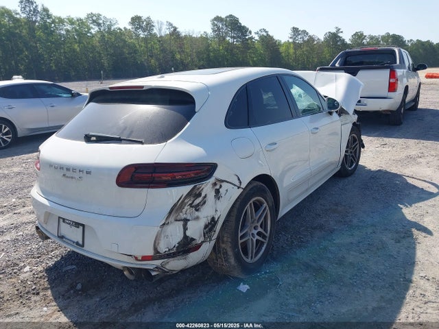 Porsche MACAN S 2015 WP1AB2A53FLB61453 Image 4