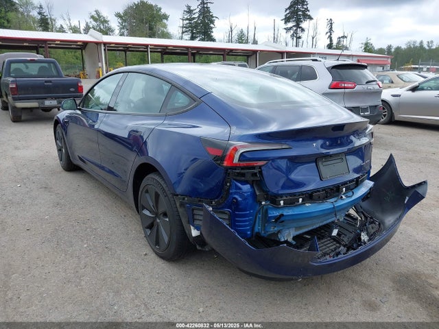 2025 TESLA MODEL 3 5YJ3E1EB4SF928980 Photo 2