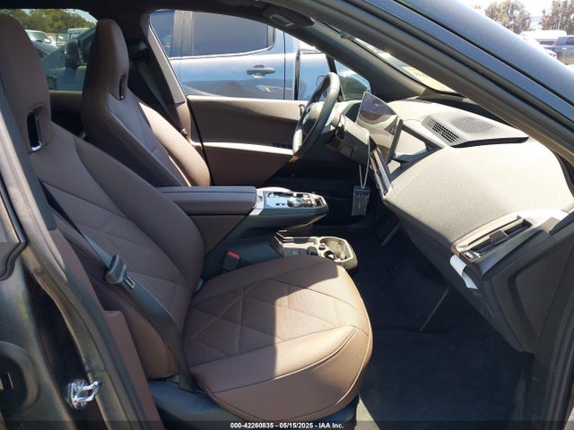 WB523CF09SCT75150 BMW Ix