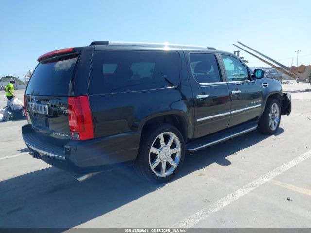 2010 CADILLAC ESCALADE ESV 1GYUKHEF3AR177138 Photo 3