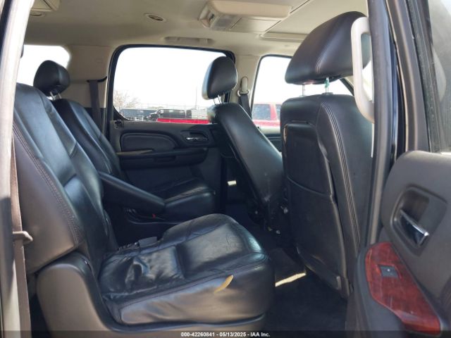 2010 CADILLAC ESCALADE ESV 1GYUKHEF3AR177138 Photo 7