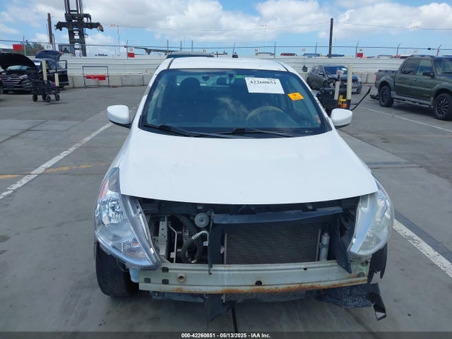 3N1CN7AP5HL838903 Nissan 2017
