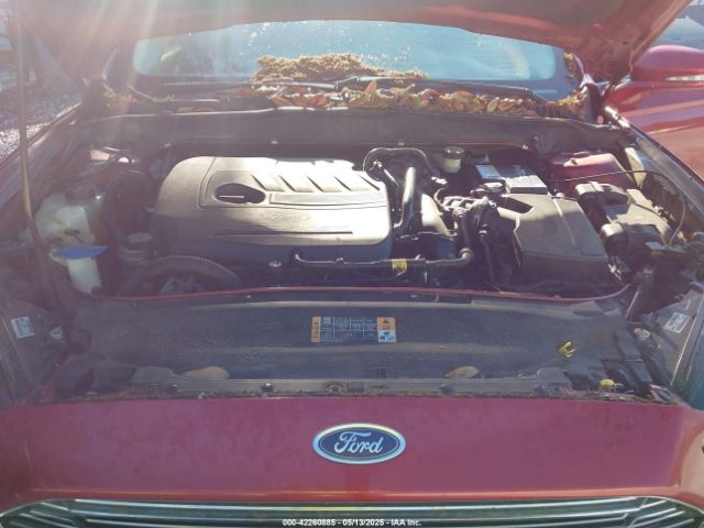 3FA6P0HD4ER197121 Ford FUSION SE