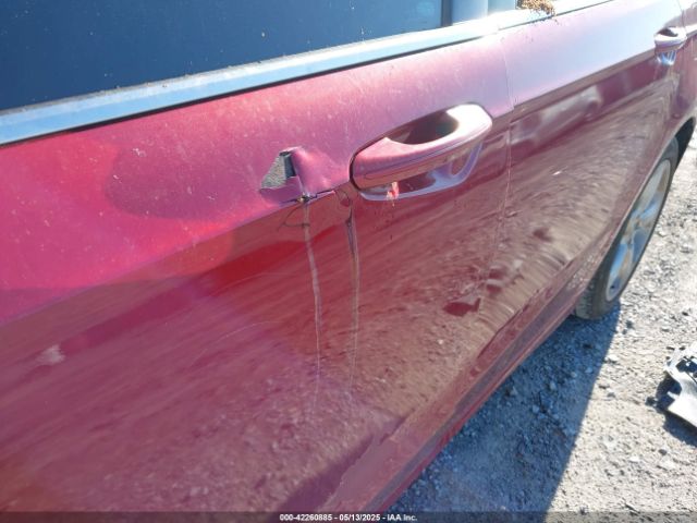 3FA6P0HD4ER197121 Ford FUSION SE