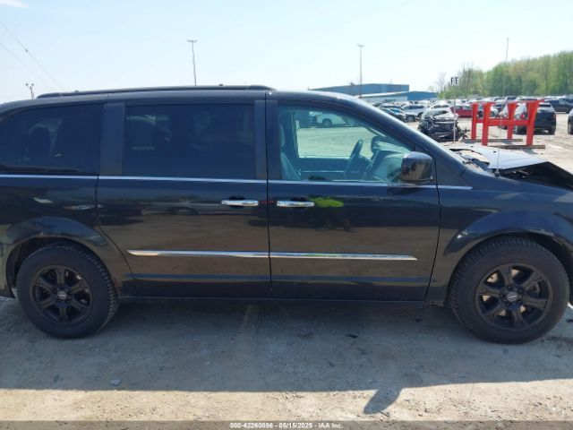 2C4RC1CG9FR672568 Chrysler Town & Country Touring-l