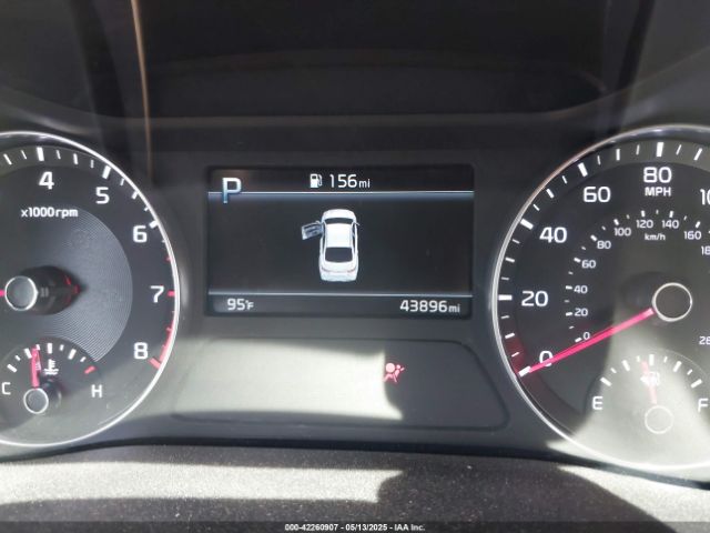 3KPF24AD8NE482132 KIA Forte Lxs