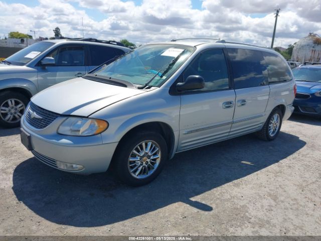 2001 CHRYSLER TOWN & COUNTRY 2C8GP64L71R110132 Photo 1