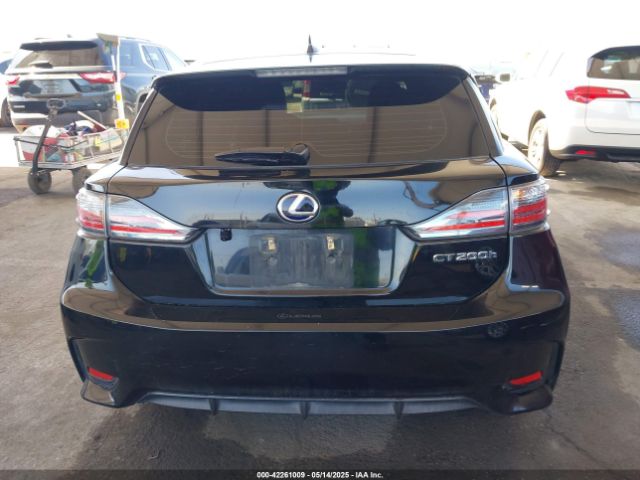 JTHKD5BHXF2237930 Lexus CT 200H