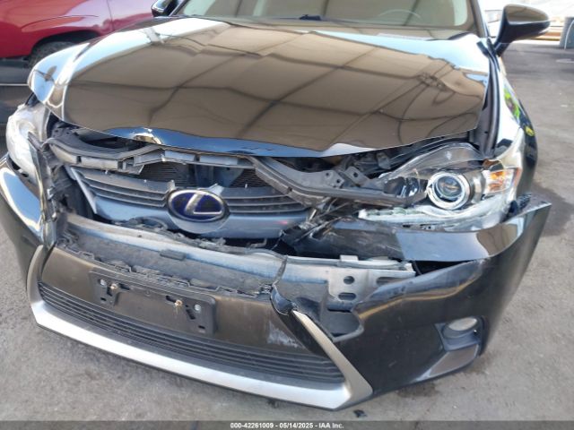 JTHKD5BHXF2237930 Lexus CT 200H