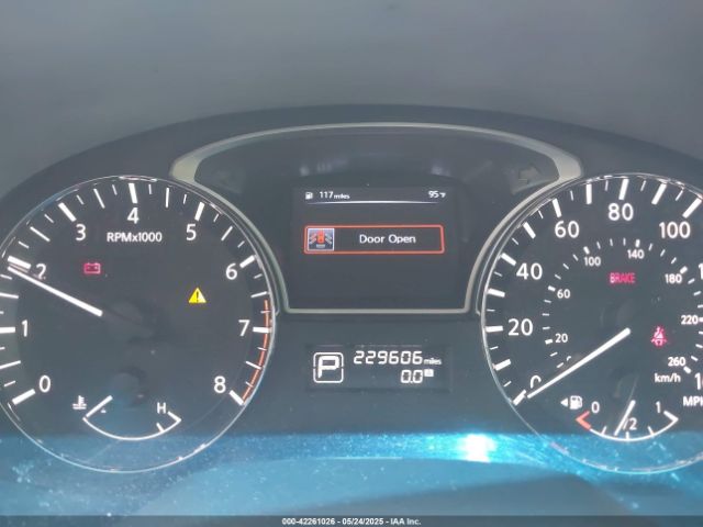 5N1AR2MNXEC637183 Nissan Pathfinder Sv