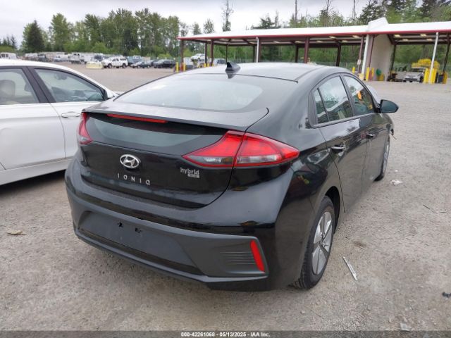 KMHC65LC8LU239058 Hyundai Ioniq Hybrid Blue