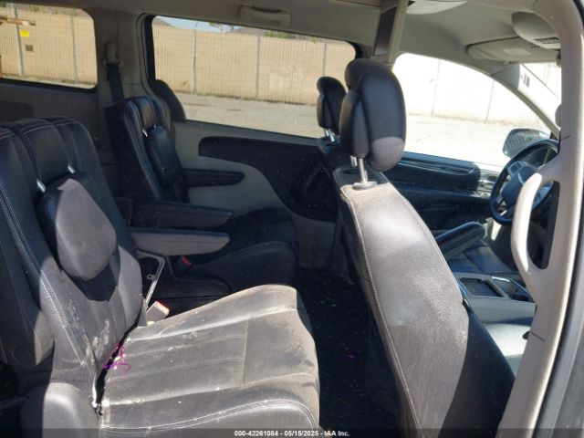 2C4RC1BG1ER216032 Chrysler Town & Country Touring