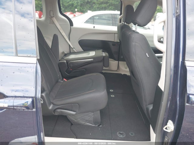 2C4RC1FG9JR261689 Chrysler Pacifica Touring Plus