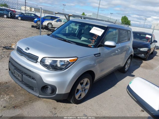 KNDJN2A2XH7471660 KIA Soul
