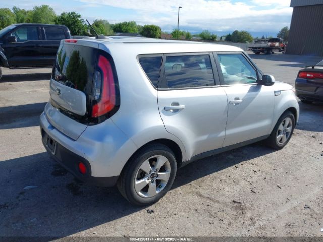 KNDJN2A2XH7471660 KIA Soul