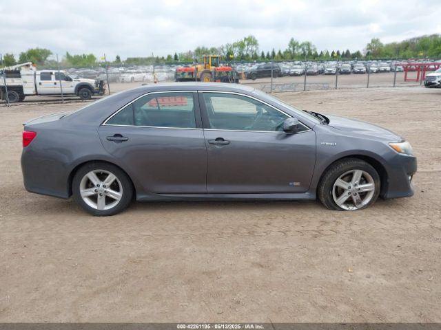 4T1BD1FK9EU121102 Toyota Camry Hybrid Se Limited Edition