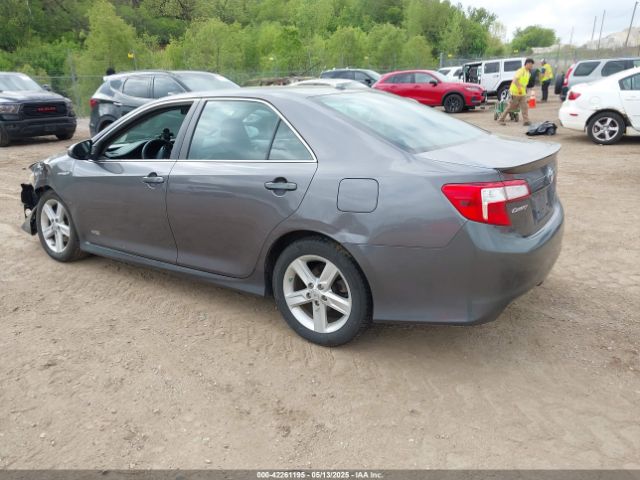 4T1BD1FK9EU121102 Toyota Camry Hybrid Se Limited Edition