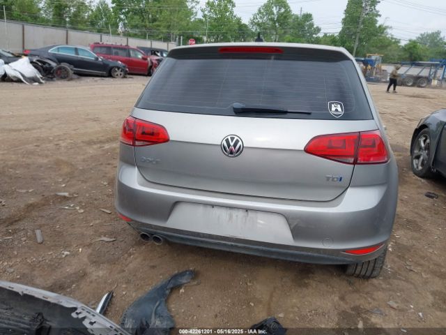 3VWRA7AU0FM077582 Volkswagen Golf Tdi S 4-door