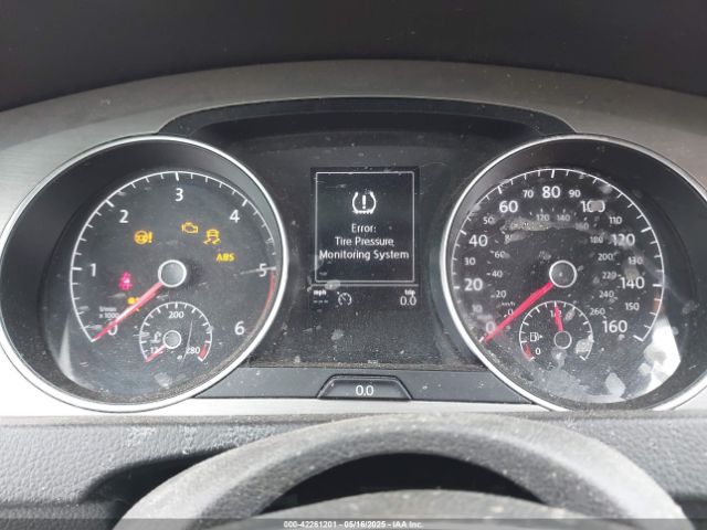 3VWRA7AU0FM077582 Volkswagen Golf Tdi S 4-door