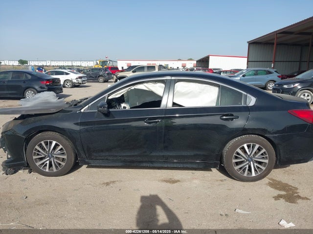4S3BNAF64J3033207 Subaru u5