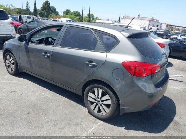 2013 KIA FORTE KNAFU5A22D5701964 Photo 2