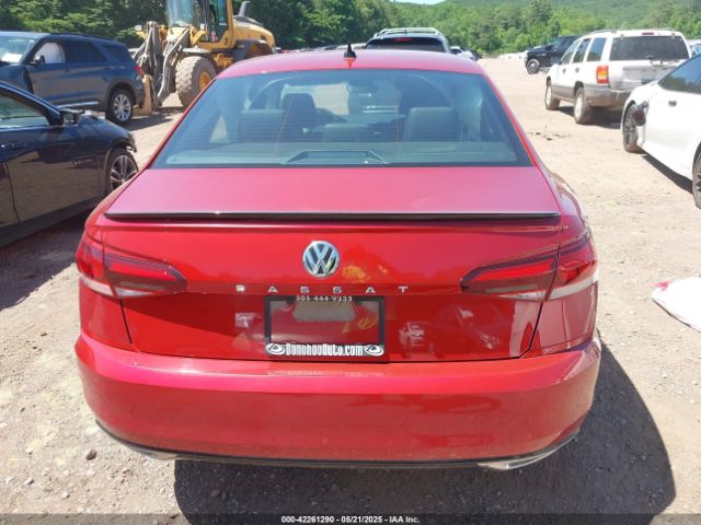 1VWMA7A35MC018284 Volkswagen Passat 2.0t R-line