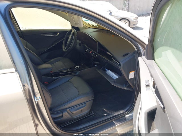KNDCR3L11R5122388 KIA Niro Ev Wind