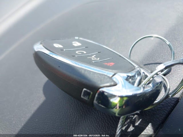 3GNAXKEV3KL168938 Chevrolet EQUINOX LT