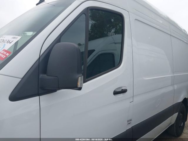 W1Y4KBHY7SP761633 Mercedes-Benz Sprinter 2500 Standard Roof 4-cyl Diesel