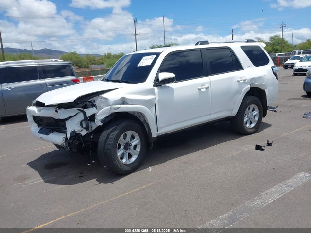 JTEMU5JR9N6040321 Toyota 4RUNNER SR5