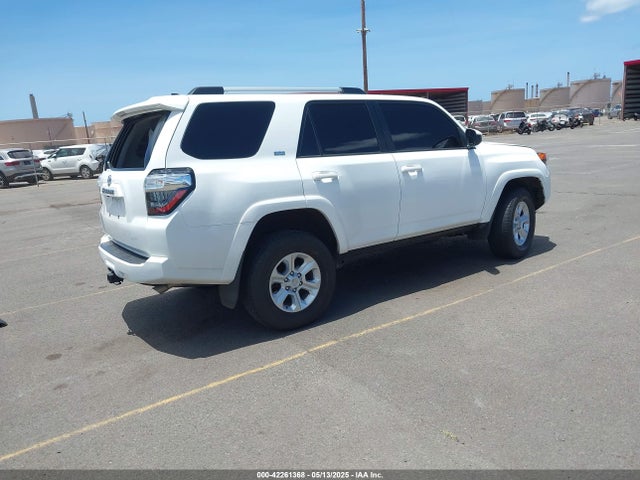 JTEMU5JR9N6040321 Toyota 4RUNNER SR5