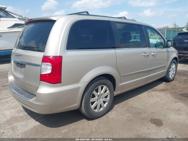 2C4RC1BG5ER178031 Chrysler Town & Country Touring
