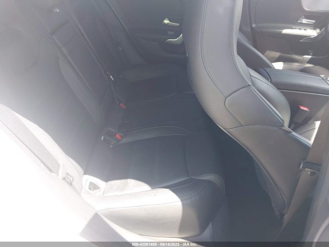 W1K5J4GB7LN119906 Mercedes-Benz m260