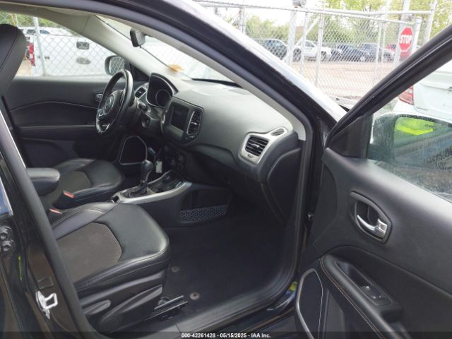 3C4NJDBB4LT167980 Jeep Compass Latitude 4x4