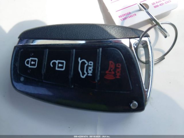 5XYZU3LBXHG381078 Hyundai Santa Fe Sport 2.4l