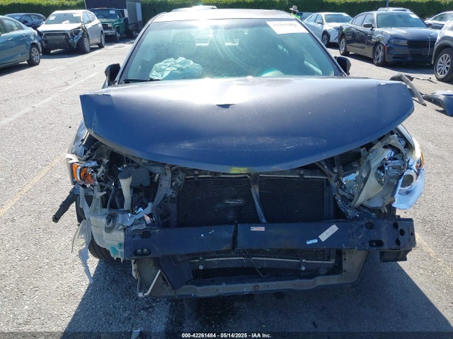 4T4BF1FK0ER432692 Toyota 2ar-fe