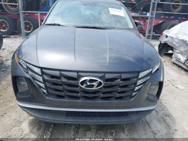 5NMJA3AE9NH007081 Hyundai TUCSON SE