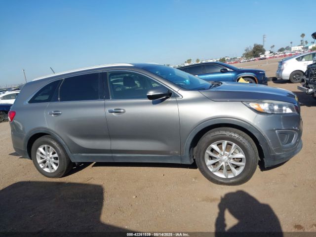 5XYPGDA30HG298937 KIA Sorento 2.4l Lx