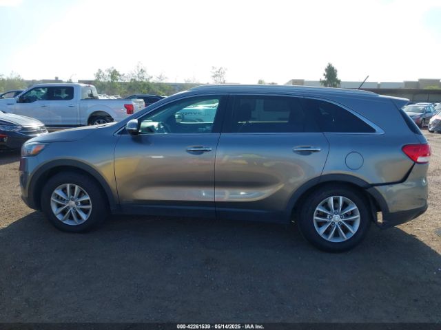 5XYPGDA30HG298937 KIA Sorento 2.4l Lx