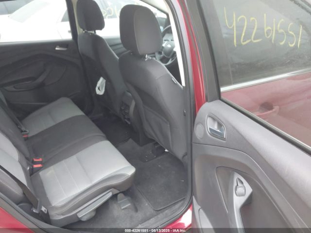 1FMCU0GX1EUB98099 Ford ESCAPE SE