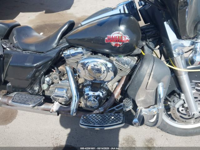 2005 HARLEY-DAVIDSON FLHTCUI 1HD1FCW145Y652860 Photo 7