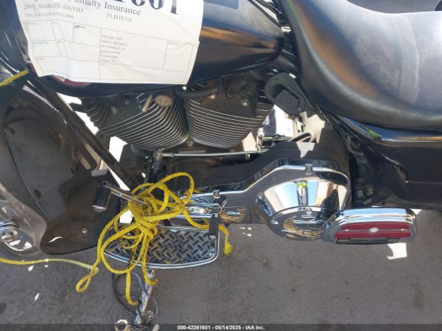 2005 HARLEY-DAVIDSON FLHTCUI 1HD1FCW145Y652860 Photo 8