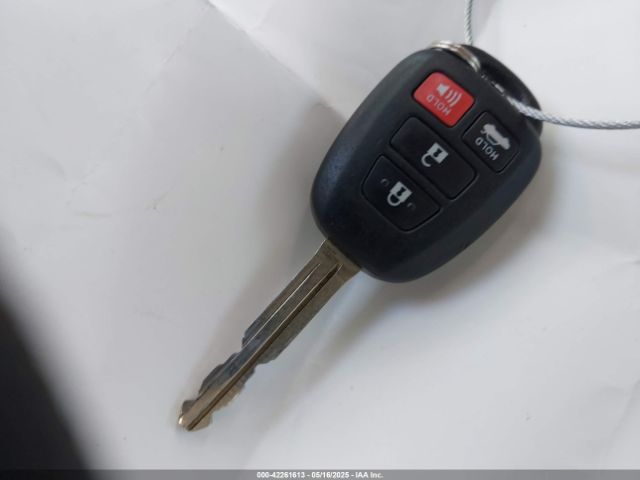 5YFBURHE8GP454014 Toyota COROLLA LE