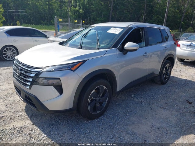 5N1BT3BA3RC711402 Nissan Rogue Sv Fwd