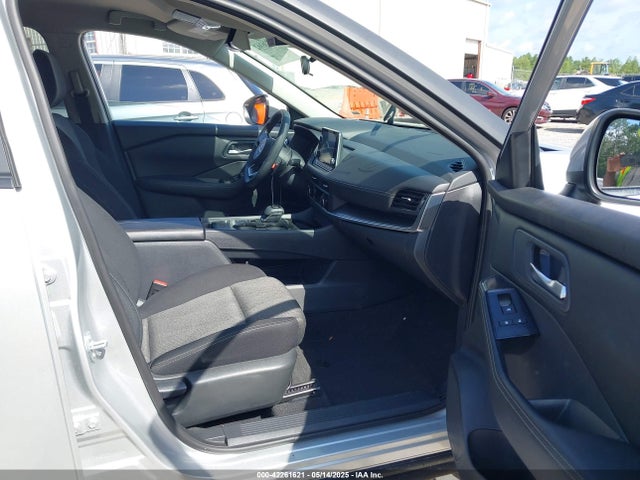 5N1BT3BA3RC711402 Nissan Rogue Sv Fwd