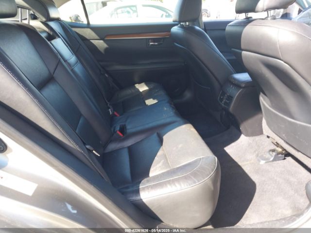 JTHBW1GG1F2085913 Lexus ES 300H