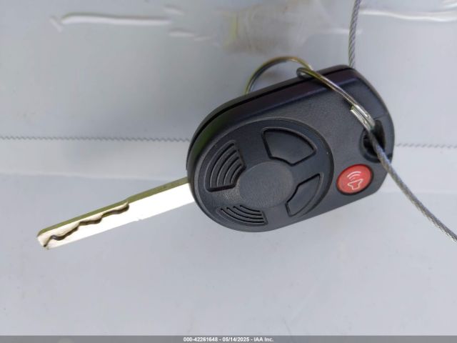 1FMTU0G90FUA81004 Ford Escape