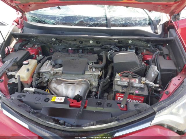 JTMWFREV8GJ096885 Toyota Rav4 Xle