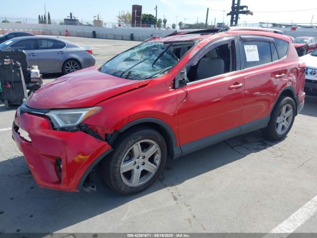JTMWFREV8GJ096885 Toyota Rav4 Xle